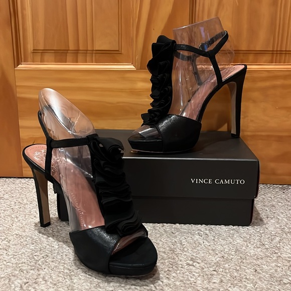 Vince Camuto Miston Ruffle Heels - Picture 5 of 12